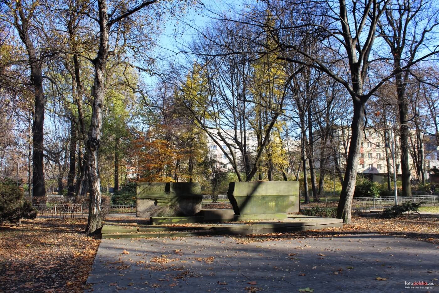 Chorzów pomnik pamięci żółnierzy Armii Czerwonej