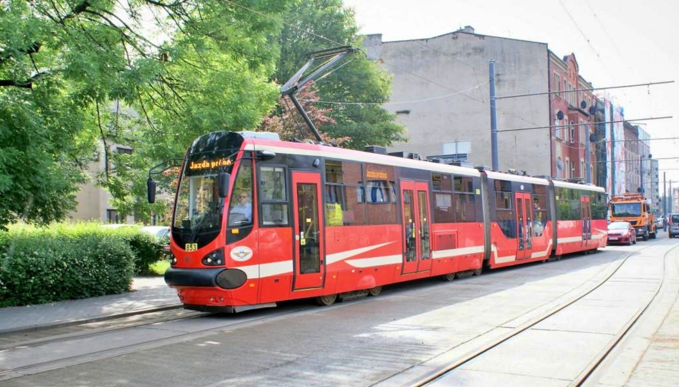Chorzów tramwaje na ul Hajduckiej 1