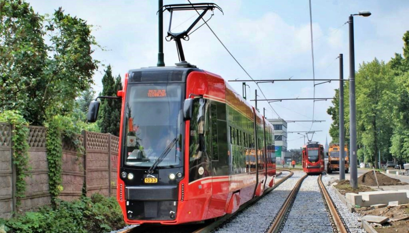 Chorzów tramwaje na ul Hajduckiej 4