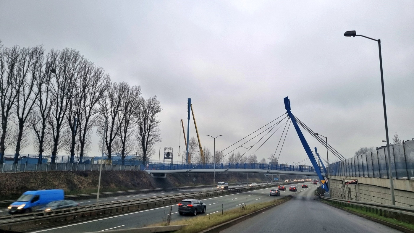 Chorzów Demontaż świeczki na stadionie Ruchu 3