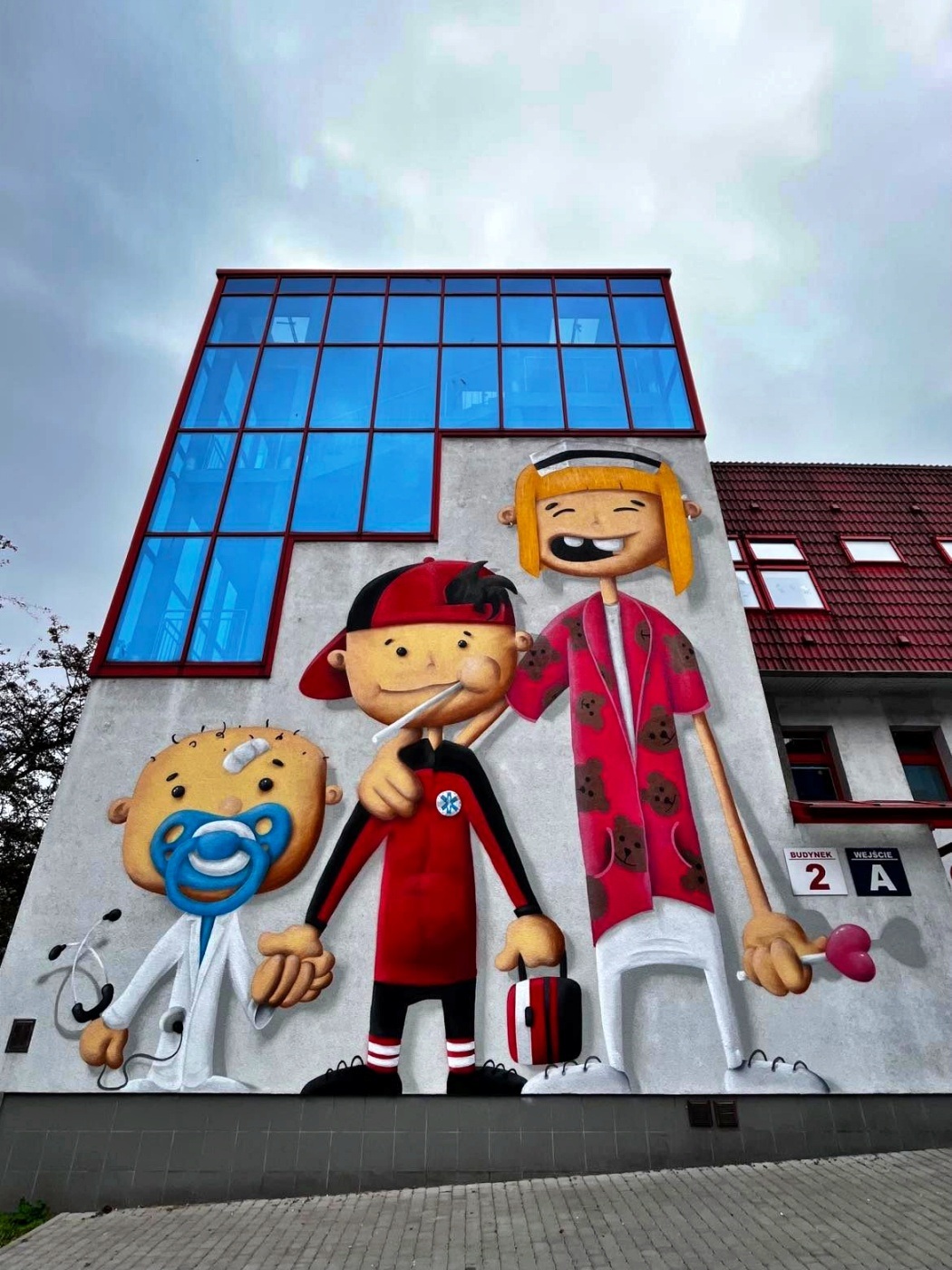 Chorzów Mural na ścianie szpitala dziecięcego