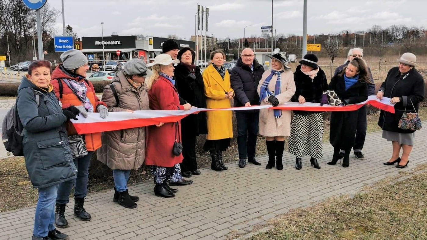 Chorzów Otwarcie Ronda Praw Kobiet 2