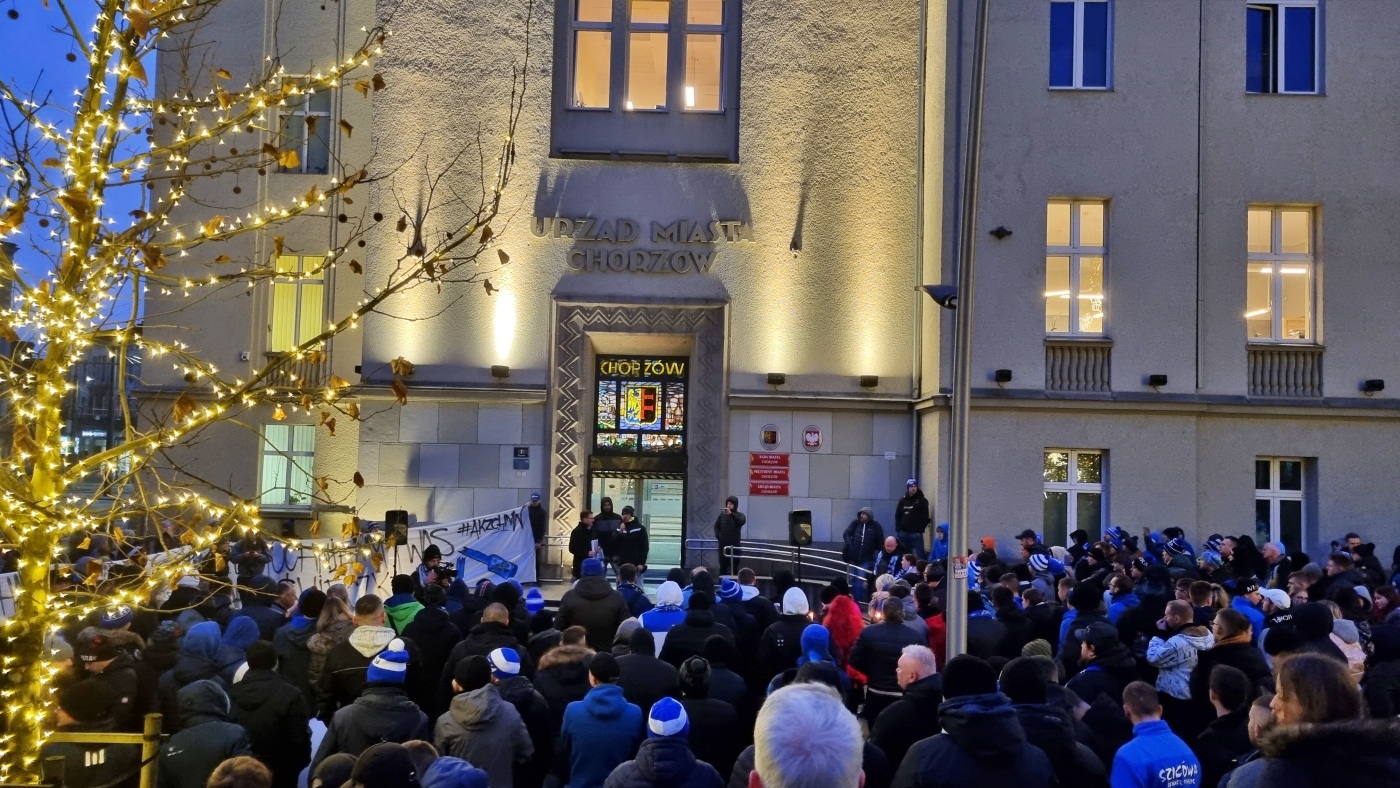 Demonstracja kibiców Ruchu Chorzów 18