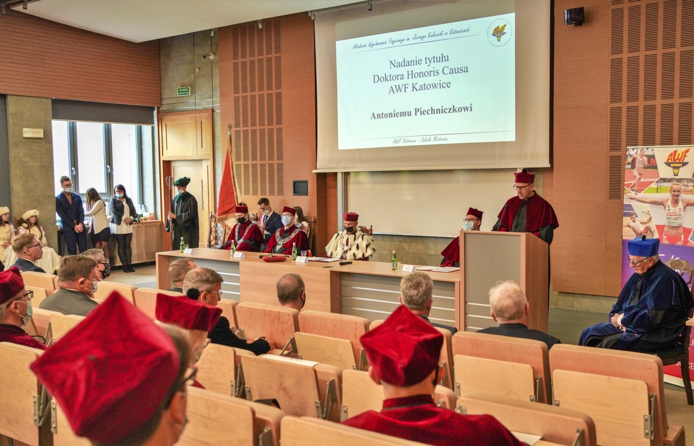 Doktorat Honoris Causa dla Antoniego Piechniczka 4