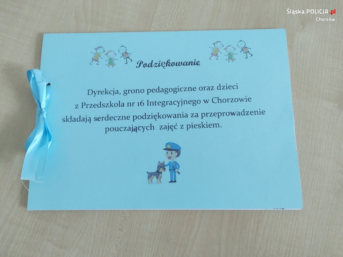 Gliniarz w przedszkolu Profilaktyczna wizyta w Chorzowie 4