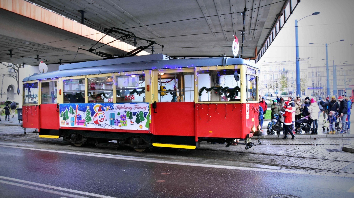 Mikołaj w tramwaju 2