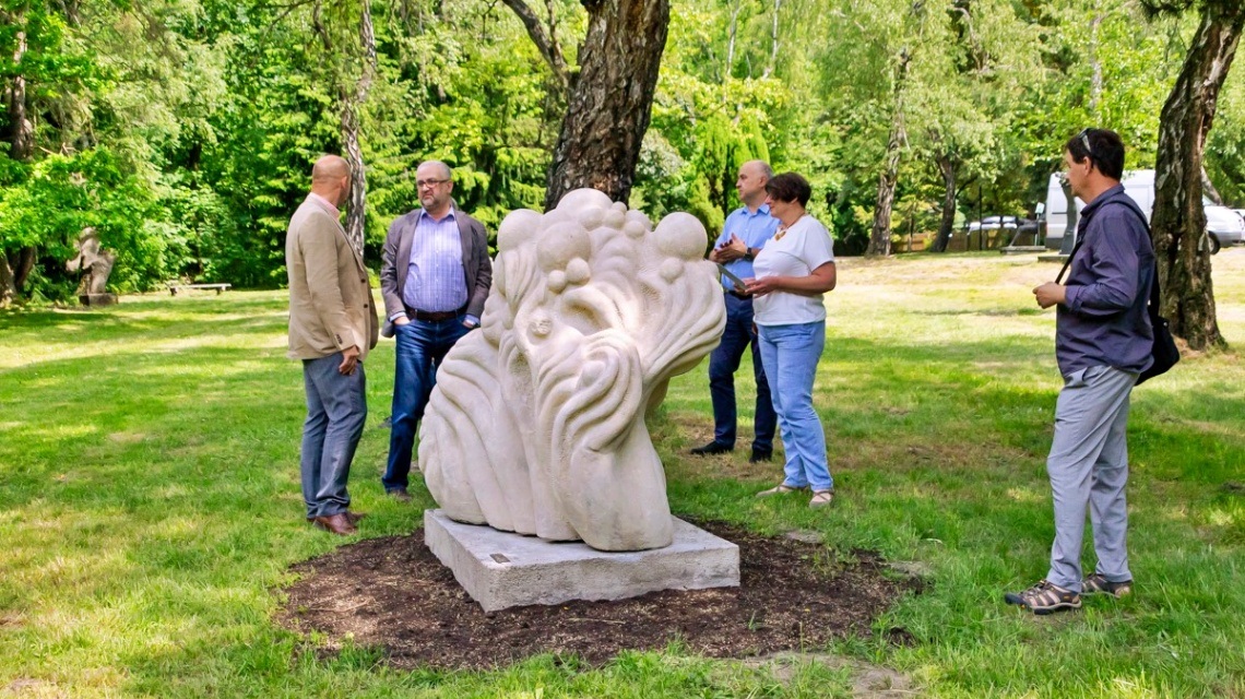 Park Śląski Rzeźba Pączkowanie