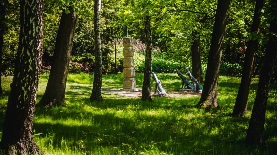 Park Śląski Totem i Wilki