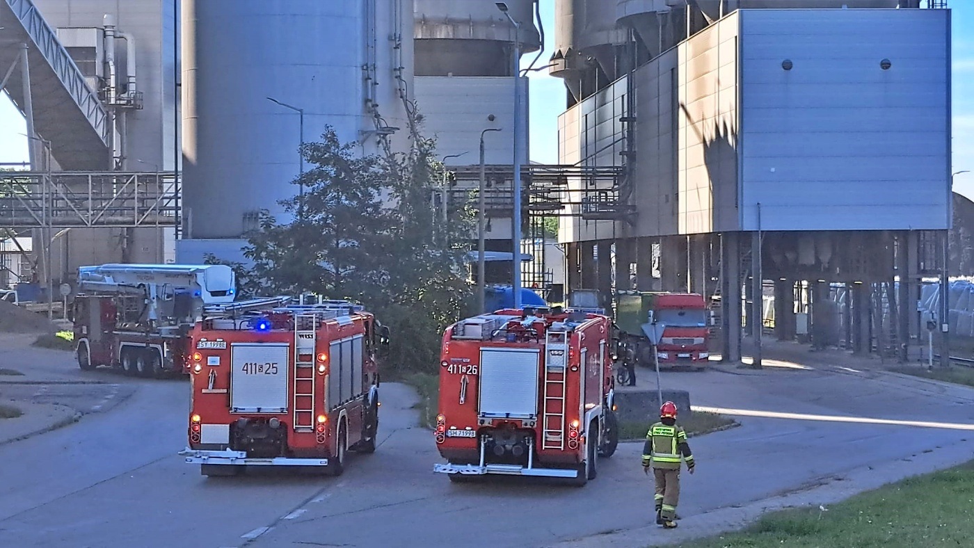 Pożar w elektrociepłowni CEZ Chorzów W akcji brało udział 11 zastępów straży pożarnej 1