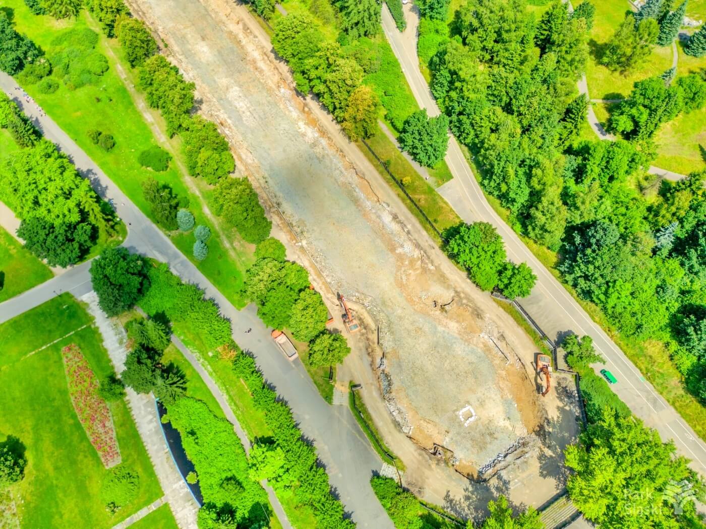 Postępy prac przy modernizacji Kanału Regatowego w Parku Śląskim 5