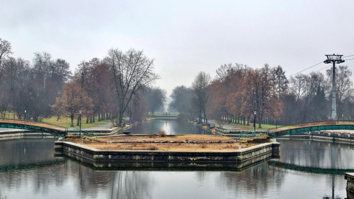 Umowa na modernizację Kanału Reagtowego w Parku Śląskim 11