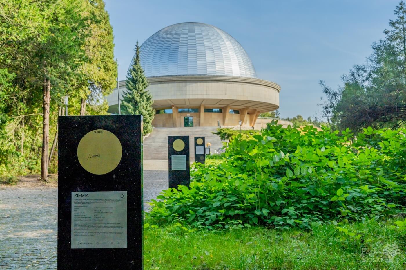 W Parku Śląskim stanął model Układu Słonecznego 4