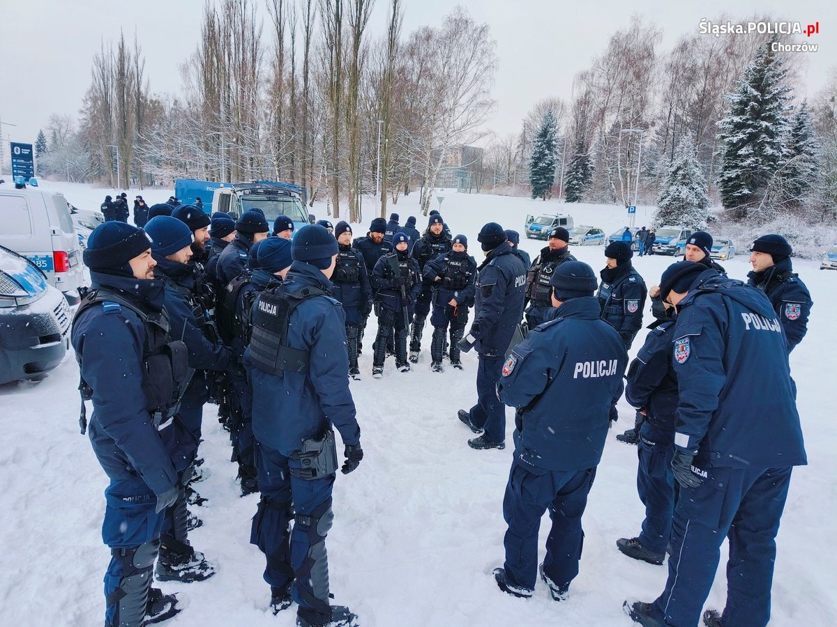 Zadyma na Stadionie Śląskim Policyjne ćwiczenia 2