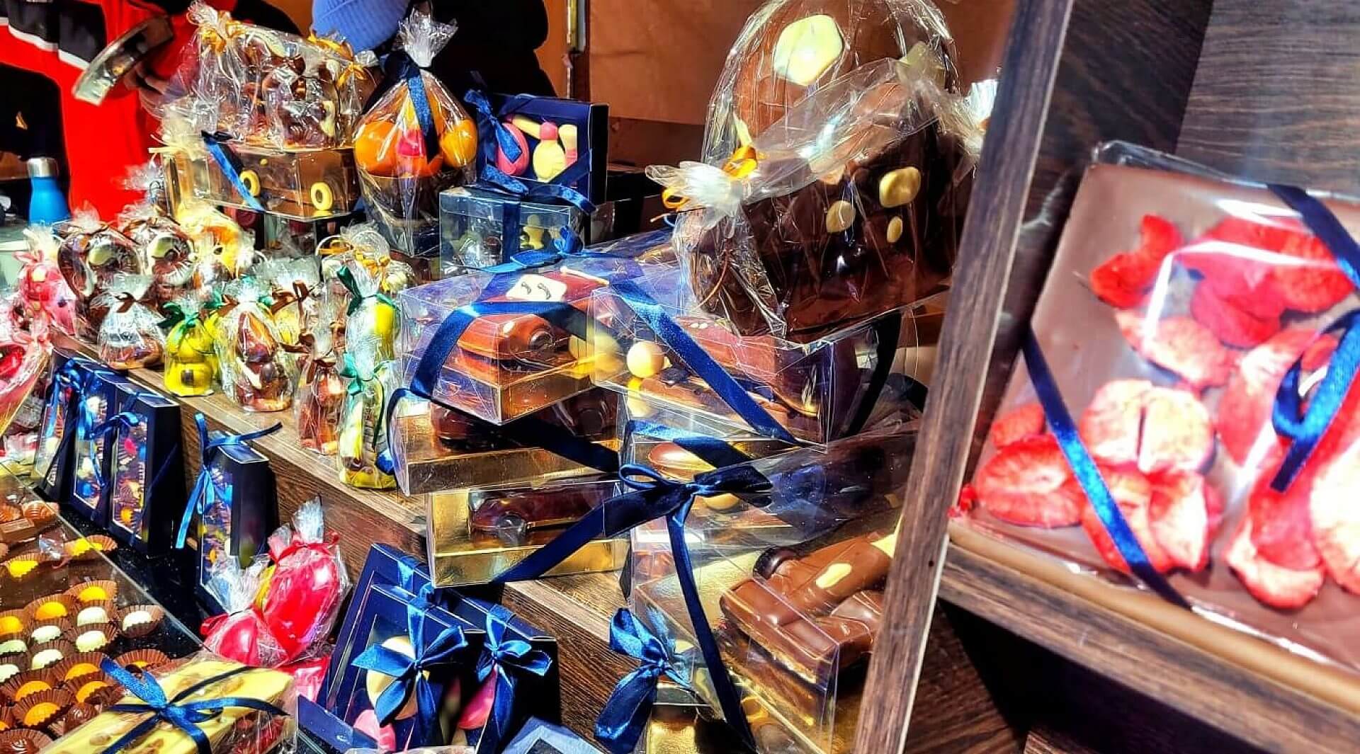 Czekolada prezenty i Mikołaje tak będzie na chorzowskim Rynku Czekolada prezenty i Mikołaje tak będzie na chorzowskim Rynku