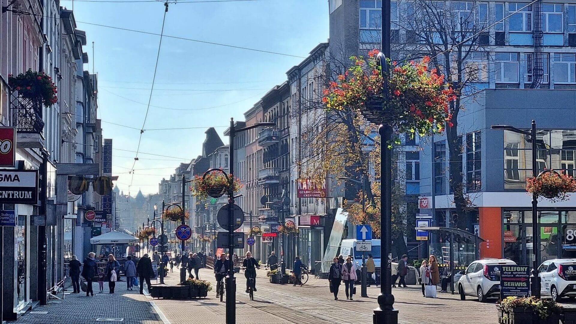 Miasto kontrastów i niezwykłej historii Artykuł o Chorzowie napisany przez Chat GPT Miasto kontrastów i niezwykłej historii Artykuł o Chorzowie napisany przez Chat GPT