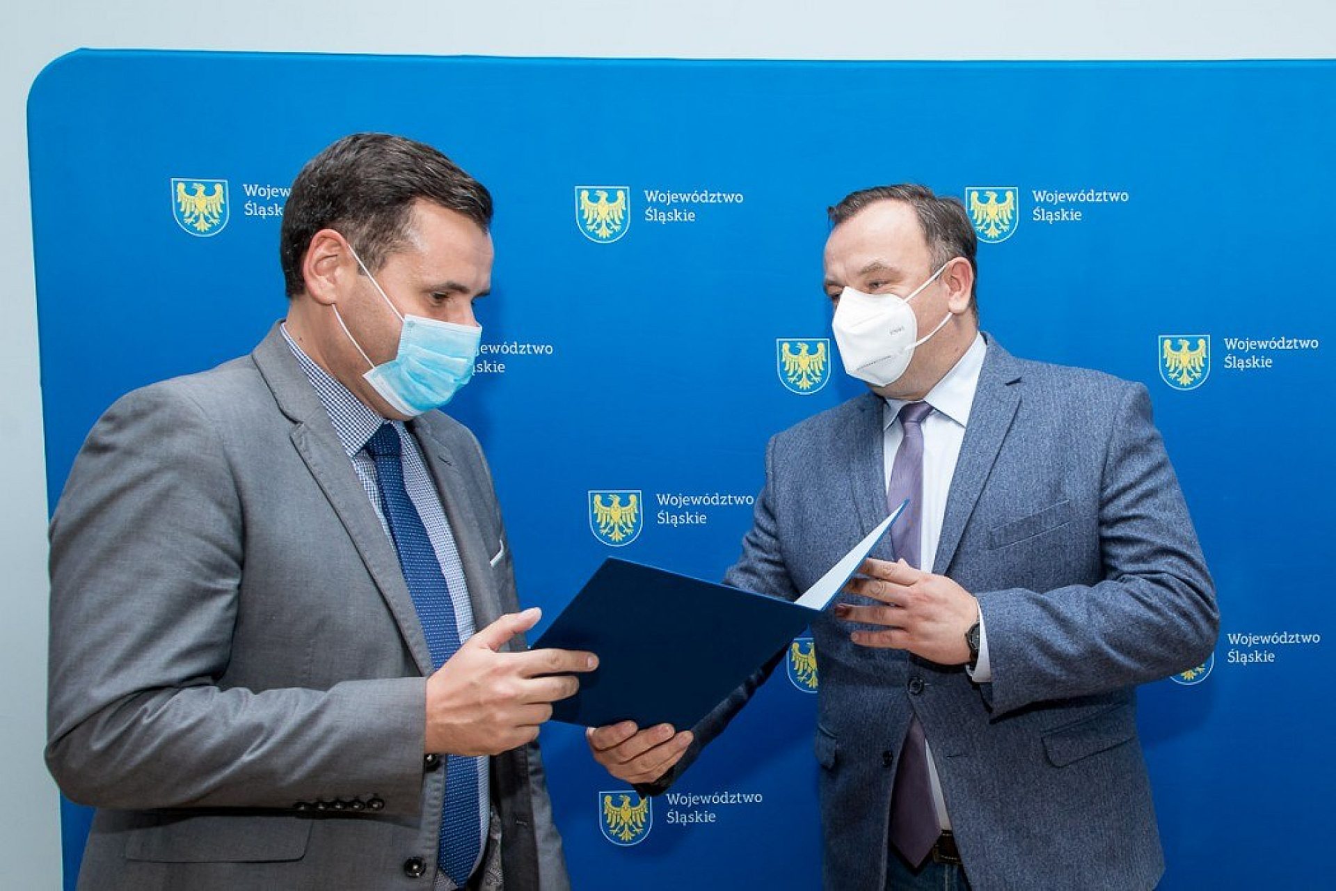 Grzegorz krzak Grzegorz krzak