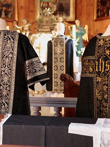 Chorzów Skansen dawne szaty liturgiczne 4 Chorzów Skansen dawne szaty liturgiczne 4