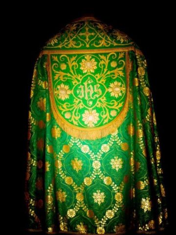 Ad Altare Wystawa dawnych szat liturgicznych w chorzowskim skansenie 2 Ad Altare Wystawa dawnych szat liturgicznych w chorzowskim skansenie 2