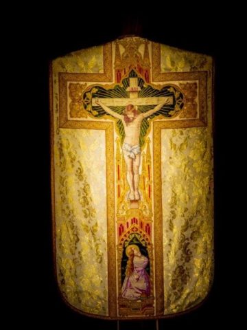 Ad Altare Wystawa dawnych szat liturgicznych w chorzowskim skansenie 4 Ad Altare Wystawa dawnych szat liturgicznych w chorzowskim skansenie 4