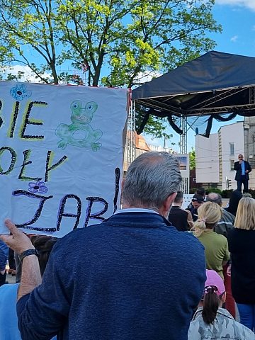 Demonstracja w obronie Żabich Dołów 17 Demonstracja w obronie Żabich Dołów 17