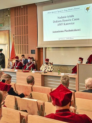 Doktorat Honoris Causa dla Antoniego Piechniczka 4 Doktorat Honoris Causa dla Antoniego Piechniczka 4