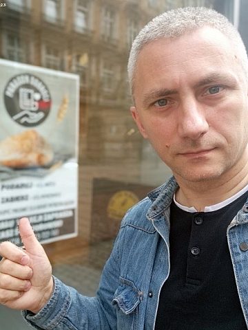 Piekarski radny pomaga w Chorzowie Piekarski radny pomaga w Chorzowie