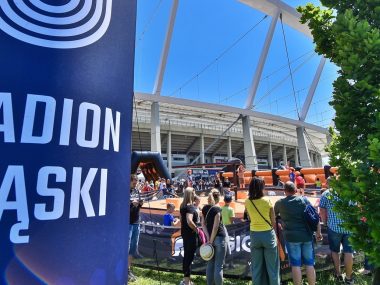 Diamentowy Piknik Rodzinny przy Stadionie Śląskim w Chorzowie Diamentowy Piknik Rodzinny przy Stadionie Śląskim w Chorzowie