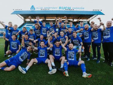 Koszulka Ruch Chorzów w drodze do celu