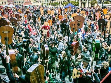 Gitarowy Rekord Świata Gitarowy Rekord Świata
