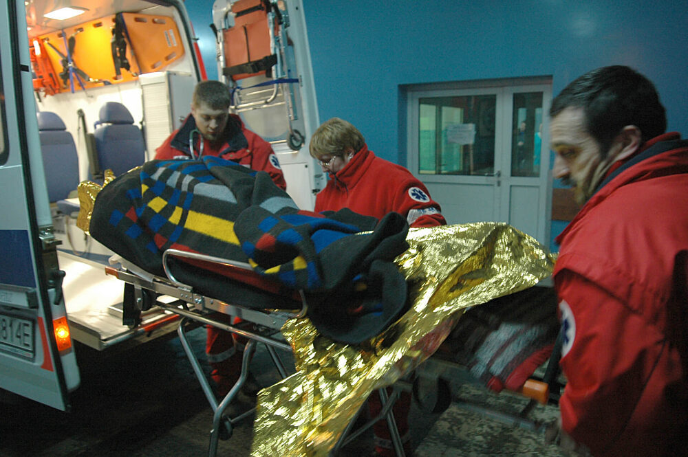 „Do środka, w zgliszcza, w gruz”. 20 lat od katastrofy MTK