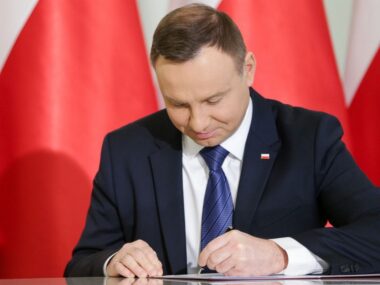 Brakuje tylko jednego podpisu. Apel do prezydenta Dudy Andrzej duda podpis