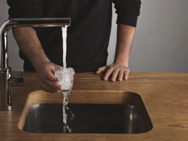 Czysta woda na wyciągnięcie ręki – cud inżynierii i natury Czysta woda na wyciągnięcie ręki