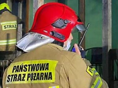 Tragiczny pożar w bloku w Chorzowie. Nie żyje jedna osoba Straz pozarna