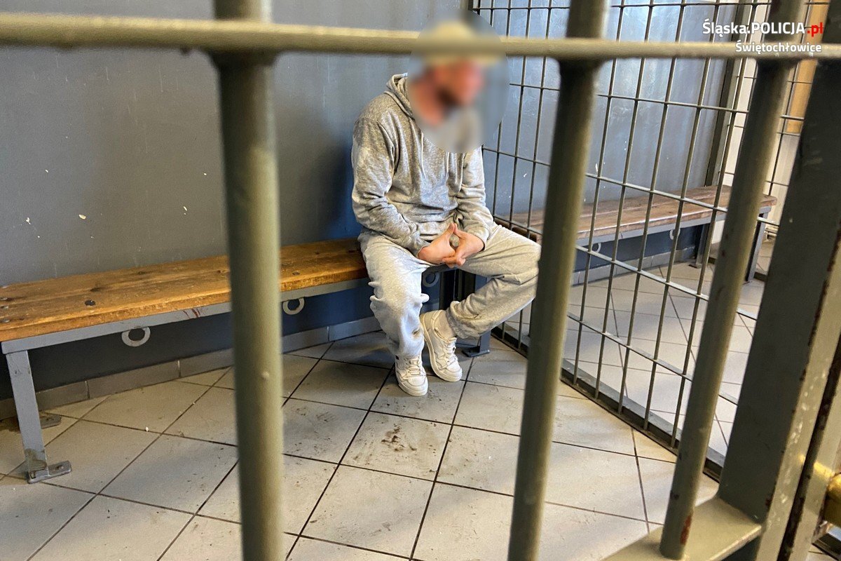 Mieszkaniec Chorzowa włamał się do garażu. Ukradł łom, po czym próbował włamać się do innego garażu