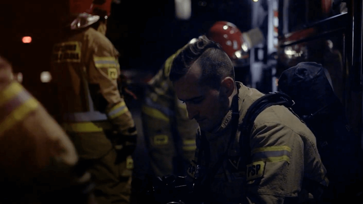 Chorzów. Strażacy wezwani po odnalezieniu ciała kobiety. To nie było zaczadzenie